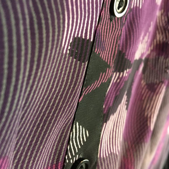 East 5th Top 1X Blouse Chiffon Button Front Smocked Short Sleeve Purple Office - Picture 4 of 10